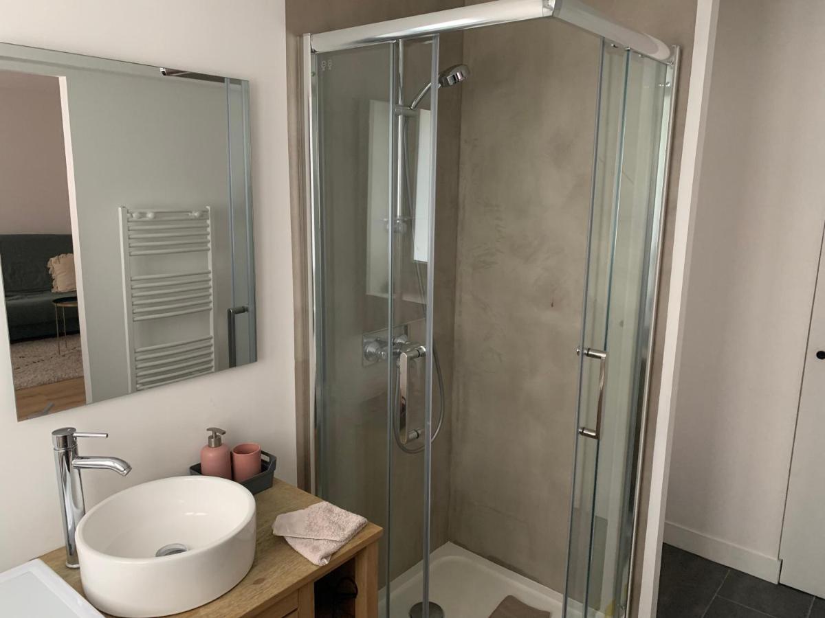 Blue Studio Cosy Et Calme Proche Du Centre Avec Tv Et Wifi La Rochelle  Exterior foto